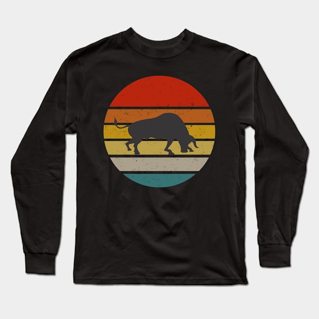 bull vintage Long Sleeve T-Shirt by hatem